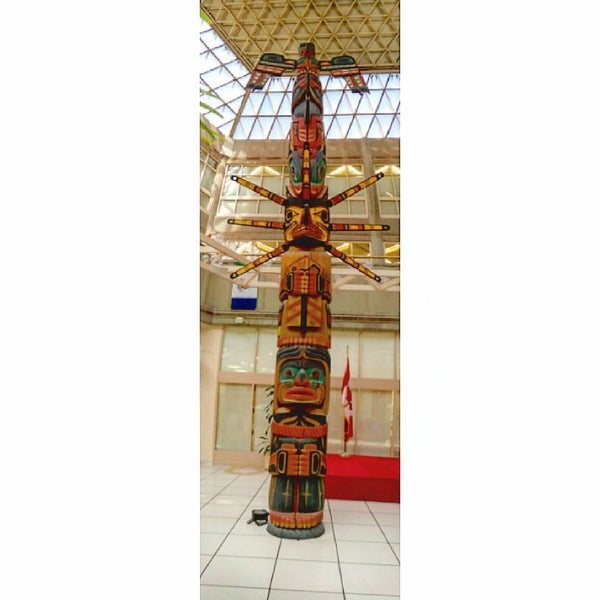 Canadian Embassy in Mexico / Ambassade du Canada au Mexique Building