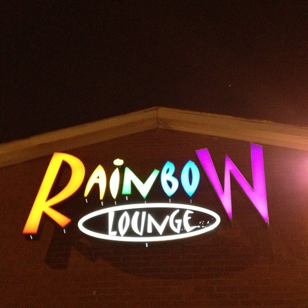 Das Foto wurde bei Rainbow Lounge von Manny L. am 1/19/2013 aufgenommen