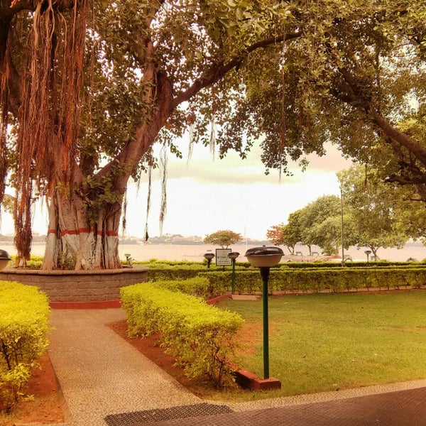 Sailing Annexe 2 tips from 104 visitors