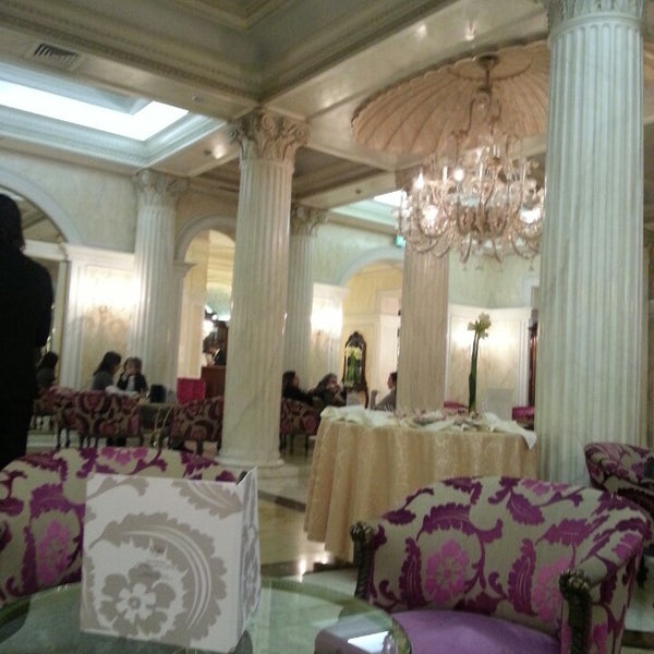 Foto tirada no(a) Grand Hotel Des Bains por Dermokid em 2/17/2013