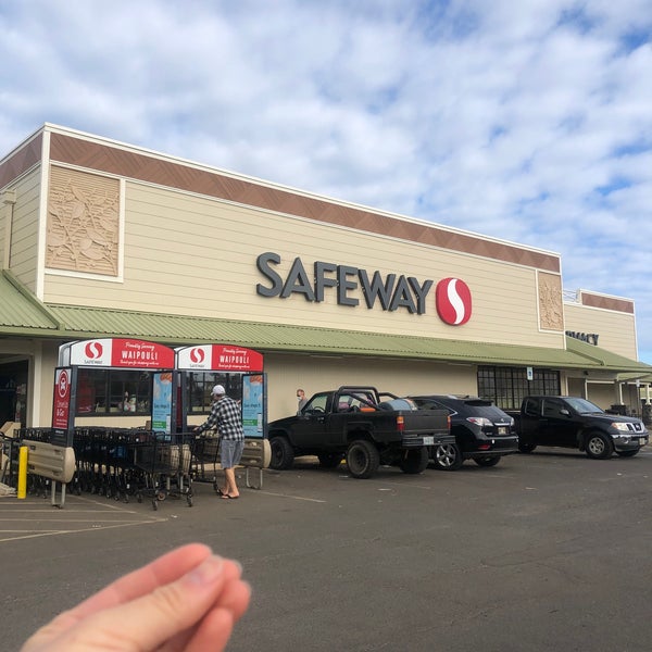 Safeway Grocery Store in Kapaa
