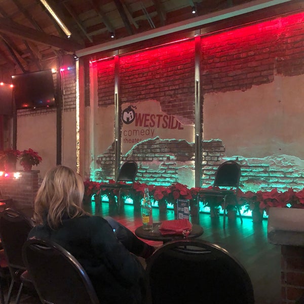 12/19/2021 tarihinde Yenny Z.ziyaretçi tarafından M.i.&#39;s Westside Comedy Theater'de çekilen fotoğraf