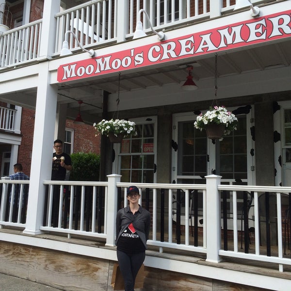 Photo taken at Moo Moo&#39;s Creamery by Sandy A. on 5/14/2016