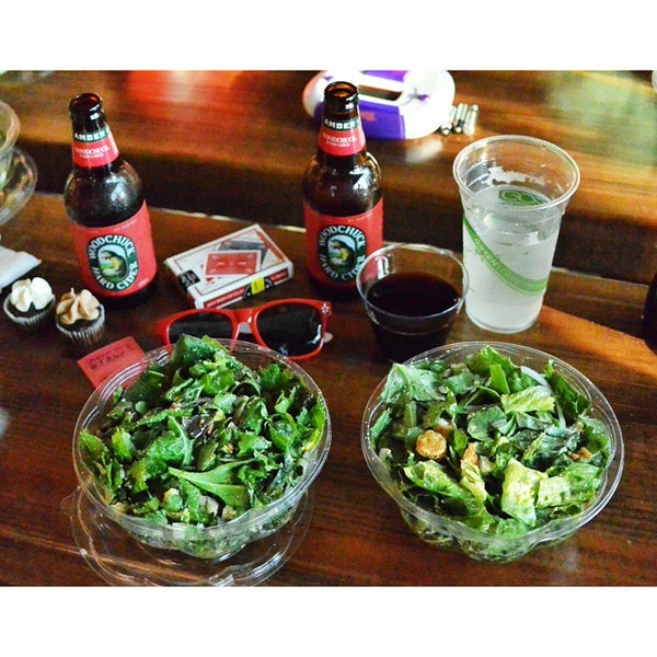 Foto tomada en Crisp Salad Company  por ᴡ L. el 7/23/2014
