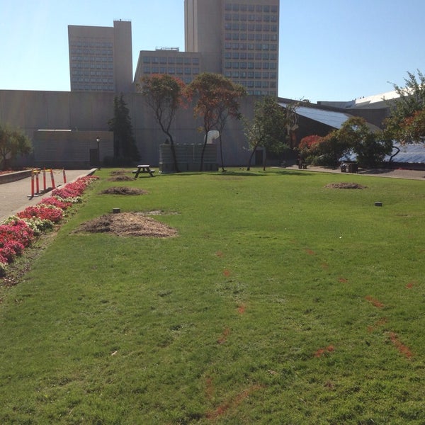 Rideau Centre Rooftop Byward MarketParliament Hill 1 tip from 64