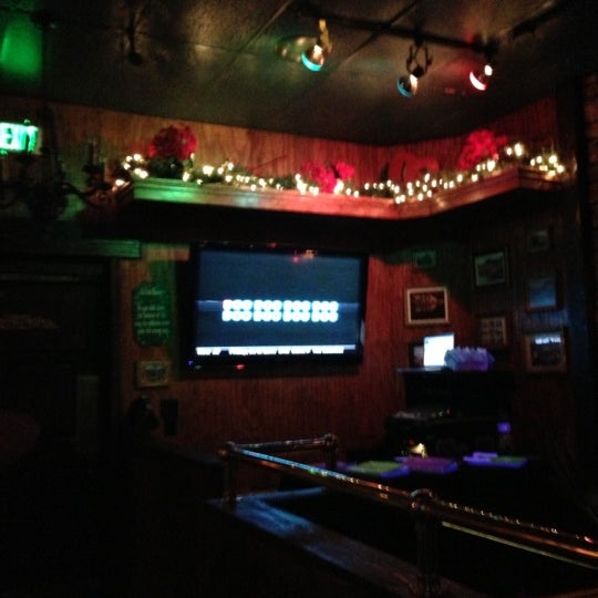 Снимок сделан в Patsy&#39;s Irish Pub пользователем Jacqueline W. 12/29/2012