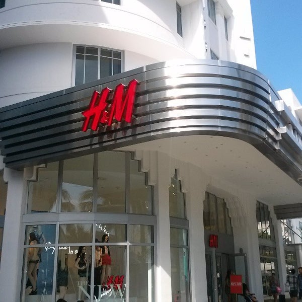 H&M - Clothing Store in Miami Beach