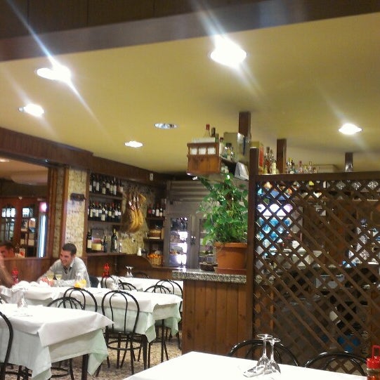 4/6/2013にMarc G.がRestaurante Escaironで撮った写真