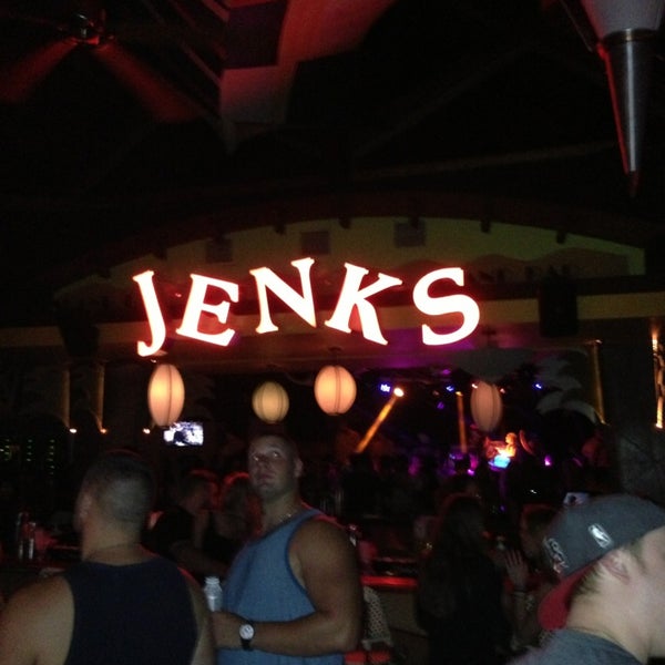 Foto tirada no(a) Jenkinson&#39;s Pavilion por Manny K. em 8/24/2013