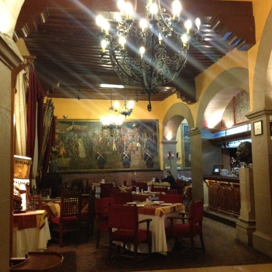 Foto diambil di Hotel Posada Santa Fe oleh Luis M. pada 11/11/2012