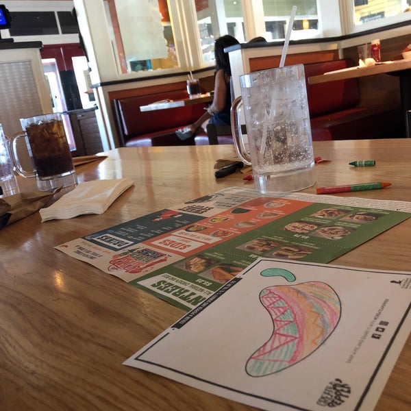 Photo taken at Chili&#39;s Grill &amp; Bar by Nancy P. on 9/8/2019