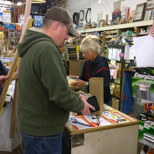 Cascade Supply Do It Best Hardware Hardware Store