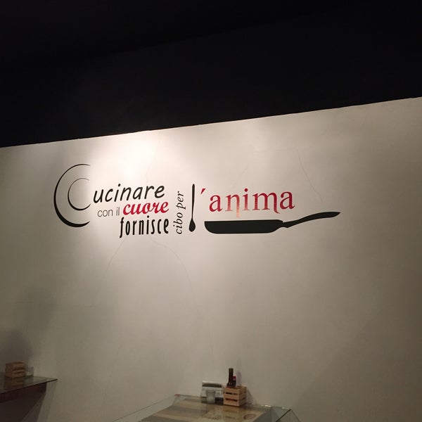 รูปภาพถ่ายที่ Anima e Cuore (Pizzería De Autor) โดย Ari R. เมื่อ 4/24/2015