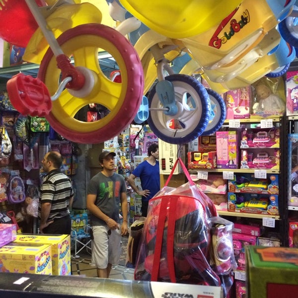 jugueteria en felipe vallese