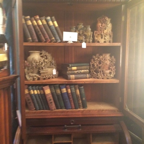 A. Gridley Antiques Downtown Bloomington 0 tavsiye