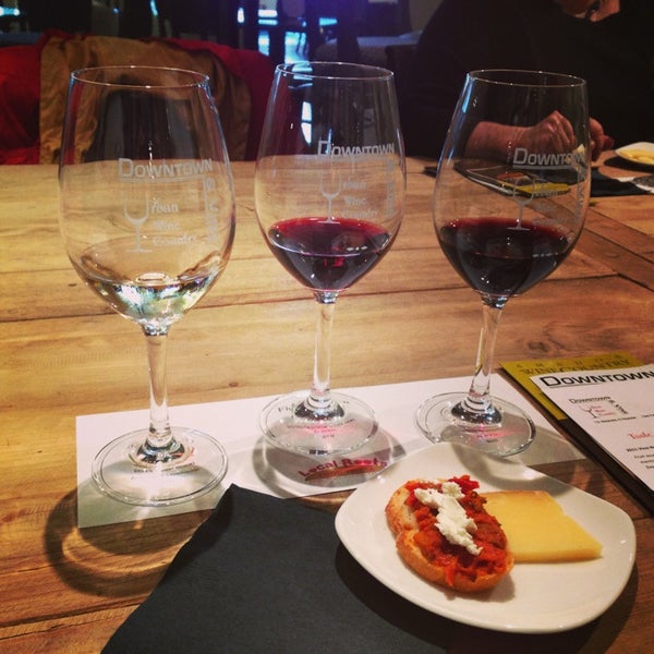 Downtown & Vine Downtown Sacramento Sacramento, CA