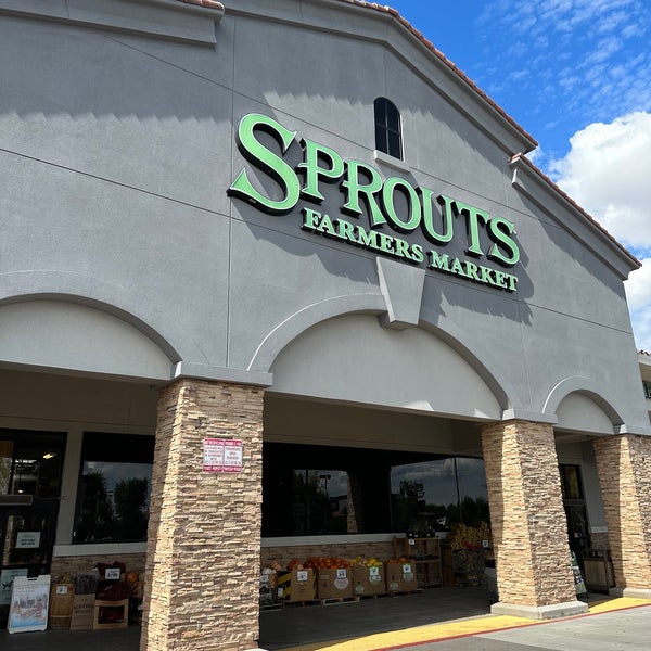 Sprouts Farmers Market Farmers Market in Spectrum at Val Vista