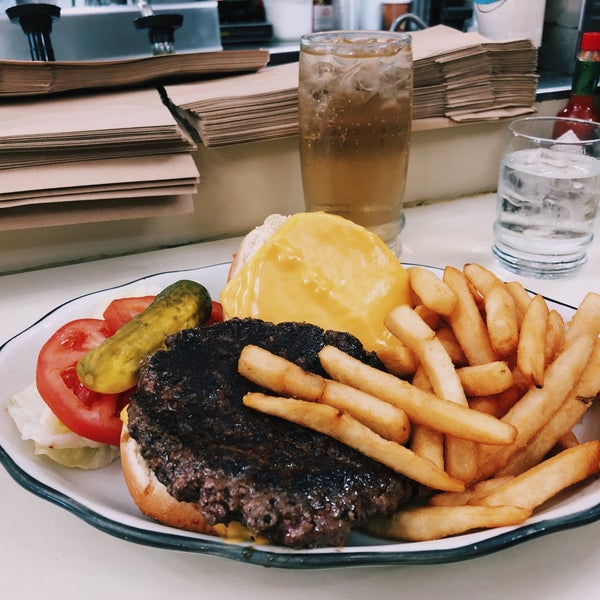 I don’t quite agree with Nick Solares that it’s the single best in NYC, but sitting at the counter after a long day of work and ordering a cheeseburger deluxe is a hell of a way to soothe the soul.