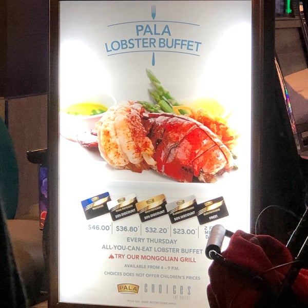 Foto diambil di Choices Buffet at Pala Casino Spa &amp; Resort oleh TiaJj♡ pada 1/13/2019