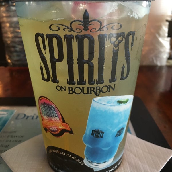 3/23/2017 tarihinde Tracy F.ziyaretçi tarafından Spirits On Bourbon'de çekilen fotoğraf