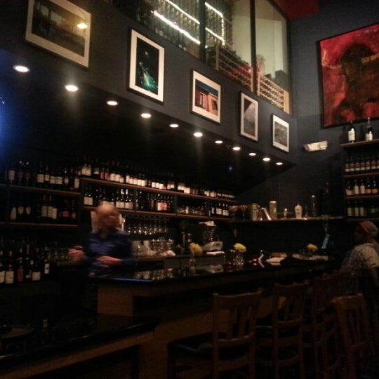 2/27/2013にSait Mesutcan I.がLeft Coast Wine Barで撮った写真
