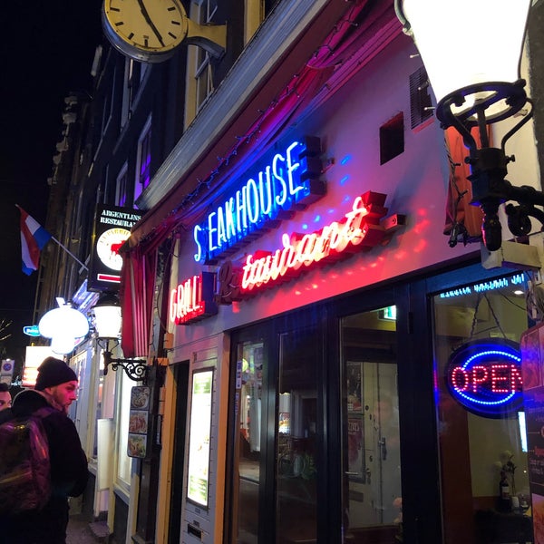 Amsterdam: Red Light District and Local Pub Tour