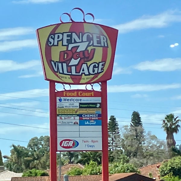 Spencer Village Shopping Centre 200 Spencer Road