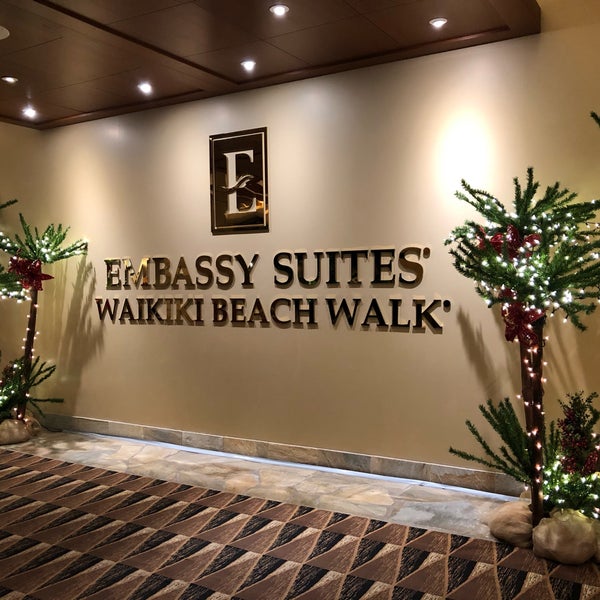 11/26/2018에 the510님이 Embassy Suites by Hilton Waikiki Beach Walk에서 찍은 사진