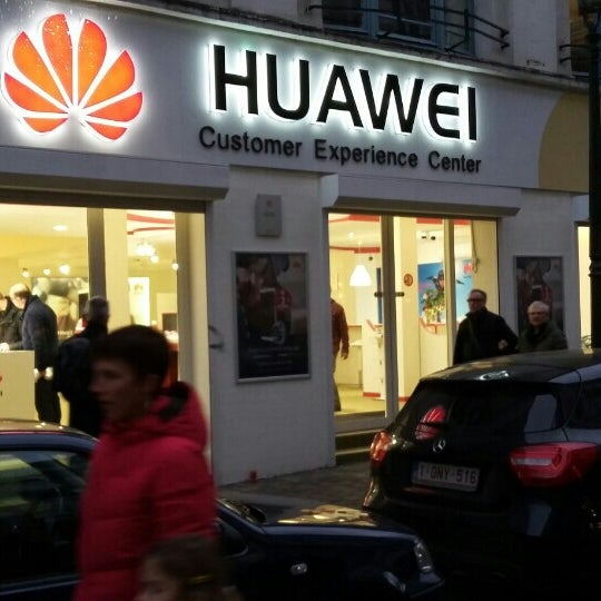 Magasin De Téléphonie Mobile - Un client détruit un magasin de téléphonie mobile - Pagesentreprisesshopping et vente au détailboutique de téléphonie mobilesimyo.