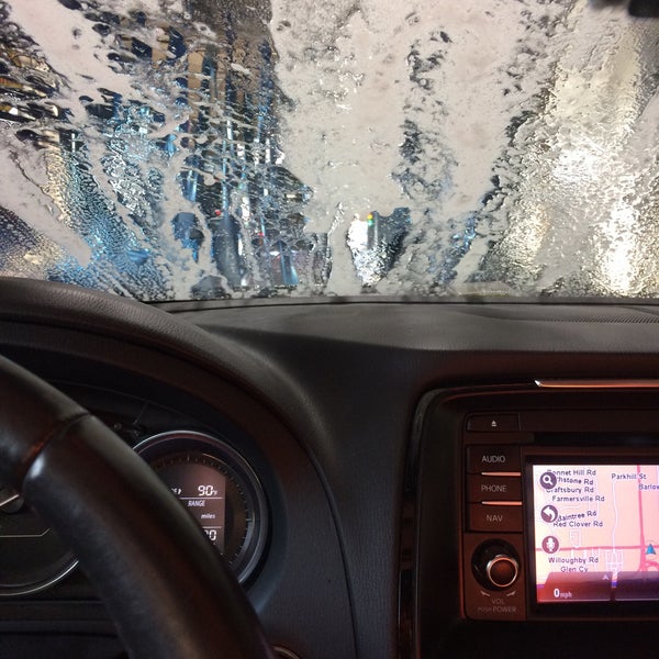 Super Car Wash Car Wash and Detail in Farmington