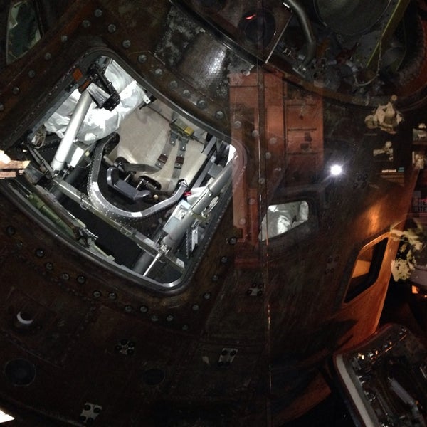 Снимок сделан в Kansas Cosmosphere and Space Center пользователем Kenneth T. 10/19/2013