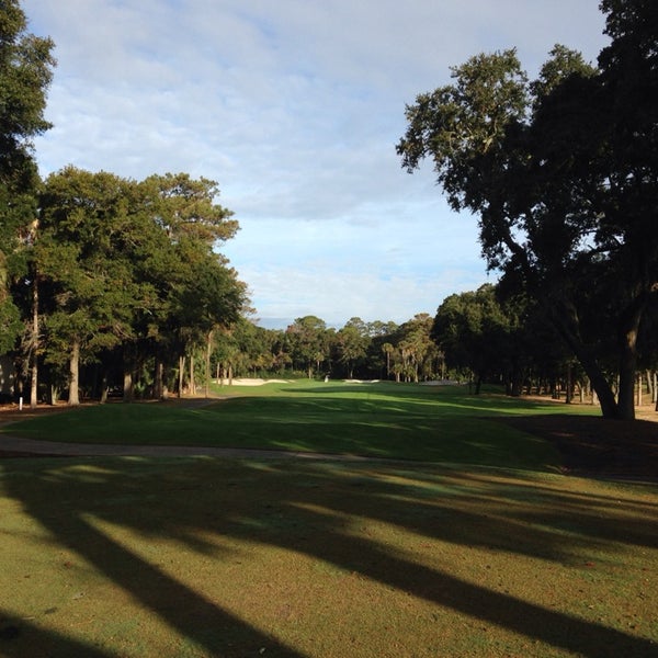 รูปภาพถ่ายที่ Kiawah Golf Rentals โดย Justin D. เมื่อ 11/23/2013