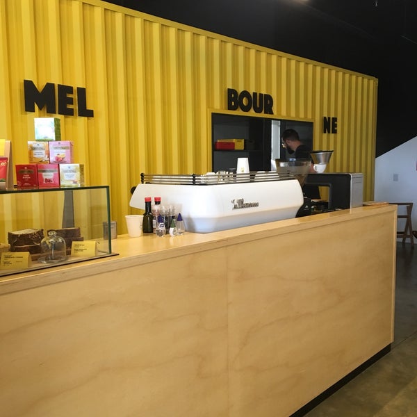Foto tirada no(a) Melbourne Café &amp; Co. por Lucas C. em 6/19/2018