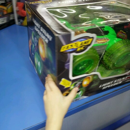 toys r us mt gravatt