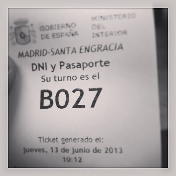 Oficina De Tramitacion Del Dni Y Pasaporte Estacion De Policia En Madrid