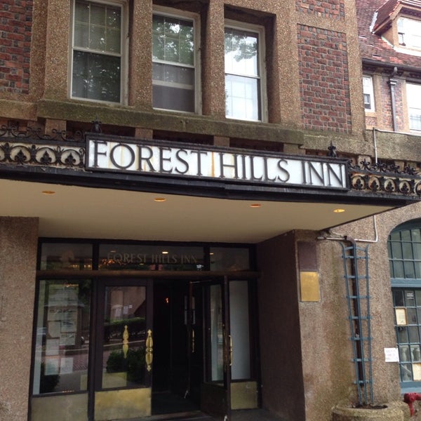 The Forest Hills Inn Hotel in Forest Hills