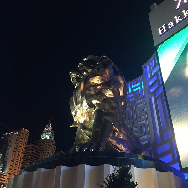 6/8/2015にWladyslaw S.がThe Mansion (MGM Grand)で撮った写真