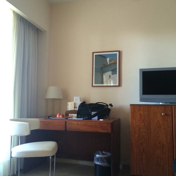 7/12/2014にWladyslaw S.がRoyal Plaza Hotelで撮った写真