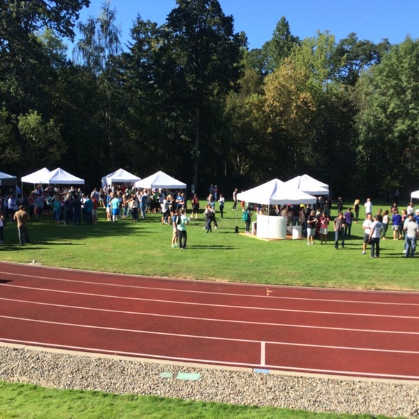 michael johnson track nike