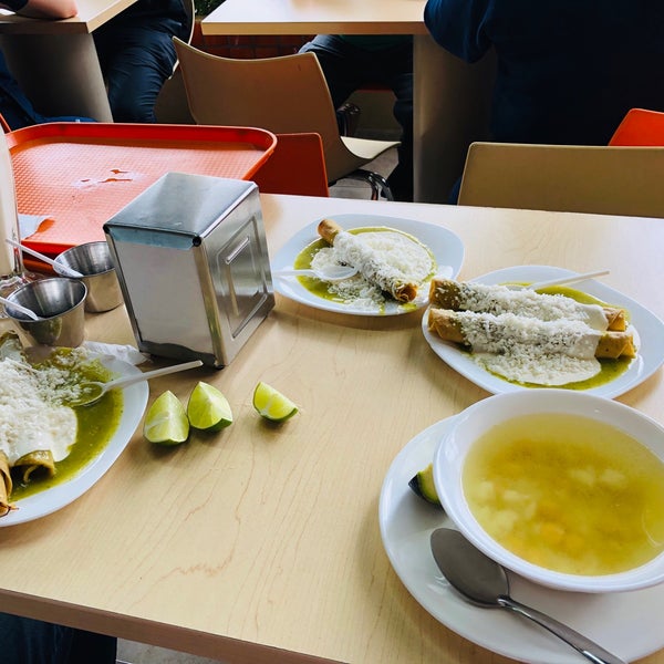 Las Flautas Mexican Restaurant in Guadalajara