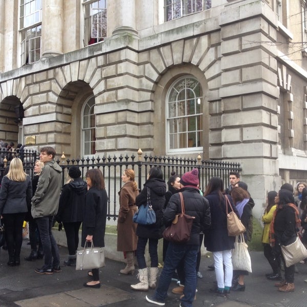 alexander mcqueen sample sale