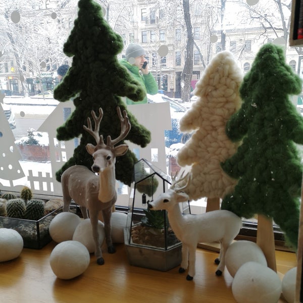 12/25/2018 tarihinde Anastasija C.ziyaretçi tarafından Кофейный дом LONDON'de çekilen fotoğraf