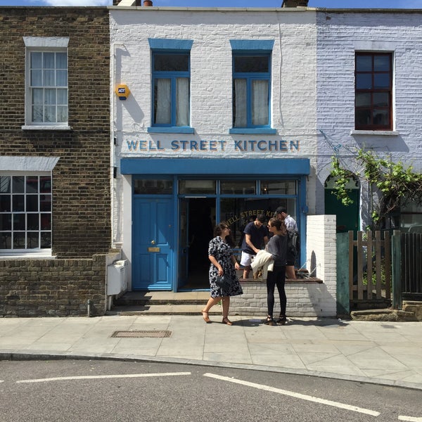 รูปภาพถ่ายที่ Well Street Kitchen โดย David เมื่อ 5/23/2015