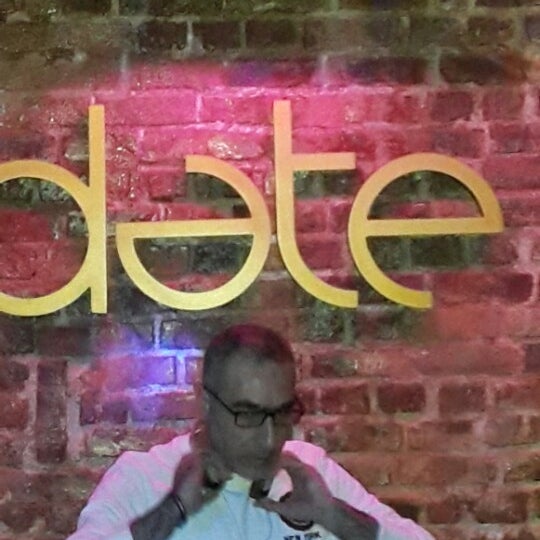4/11/2014にEbru ..がDate Restaurant &amp; Barで撮った写真