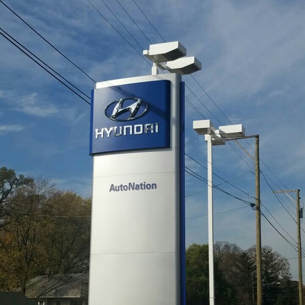 AutoNation Hyundai O'Hare Car Dealership in Des Plaines