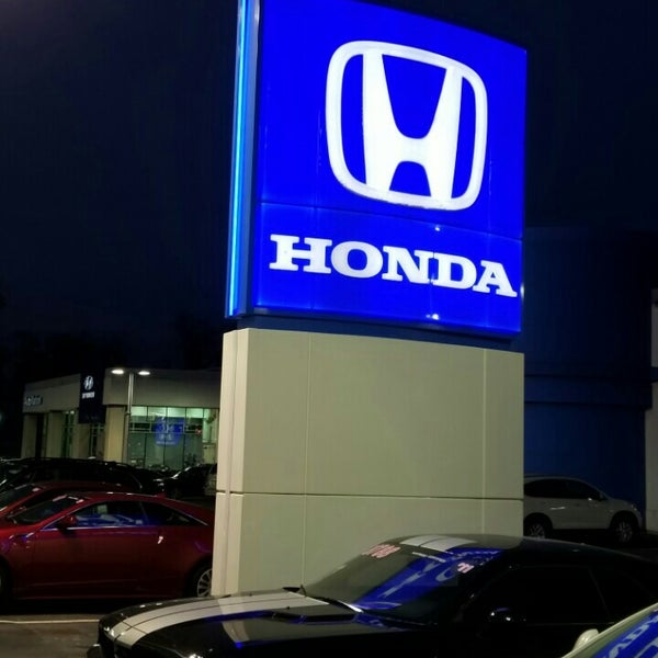 AutoNation Hyundai O'Hare Car Dealership in Des Plaines