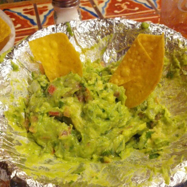 3/16/2013 tarihinde Brad S.ziyaretçi tarafından Azteca Mexican Restaurant Matthews'de çekilen fotoğraf
