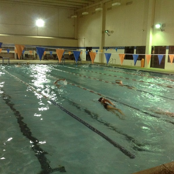 Chisholm Hall Aquatic Center - Northwest Side - 33 visitors