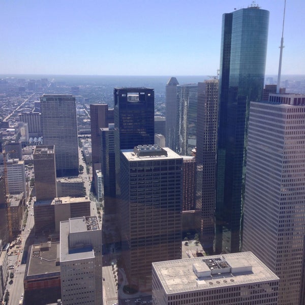 10/2/2015 tarihinde BaHaRziyaretçi tarafından JPMorgan Chase Tower'de çekilen fotoğraf