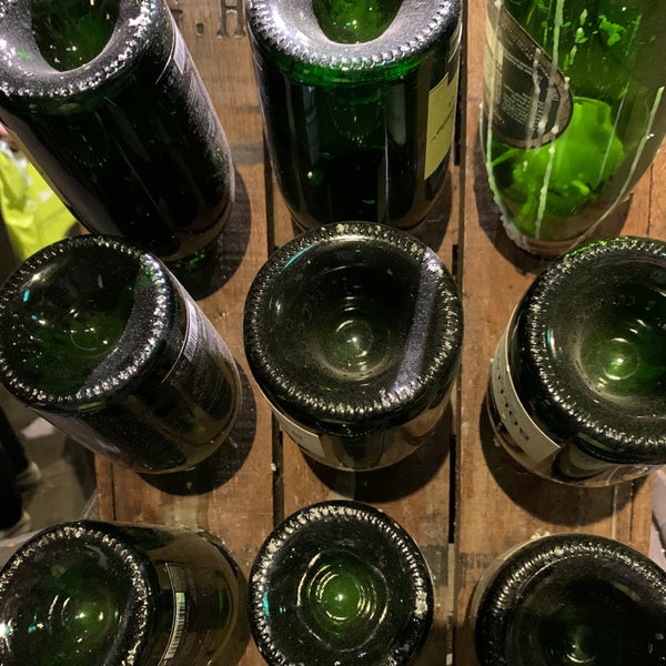 Whighams Wine Cellars Wine Bar in Edinburgh